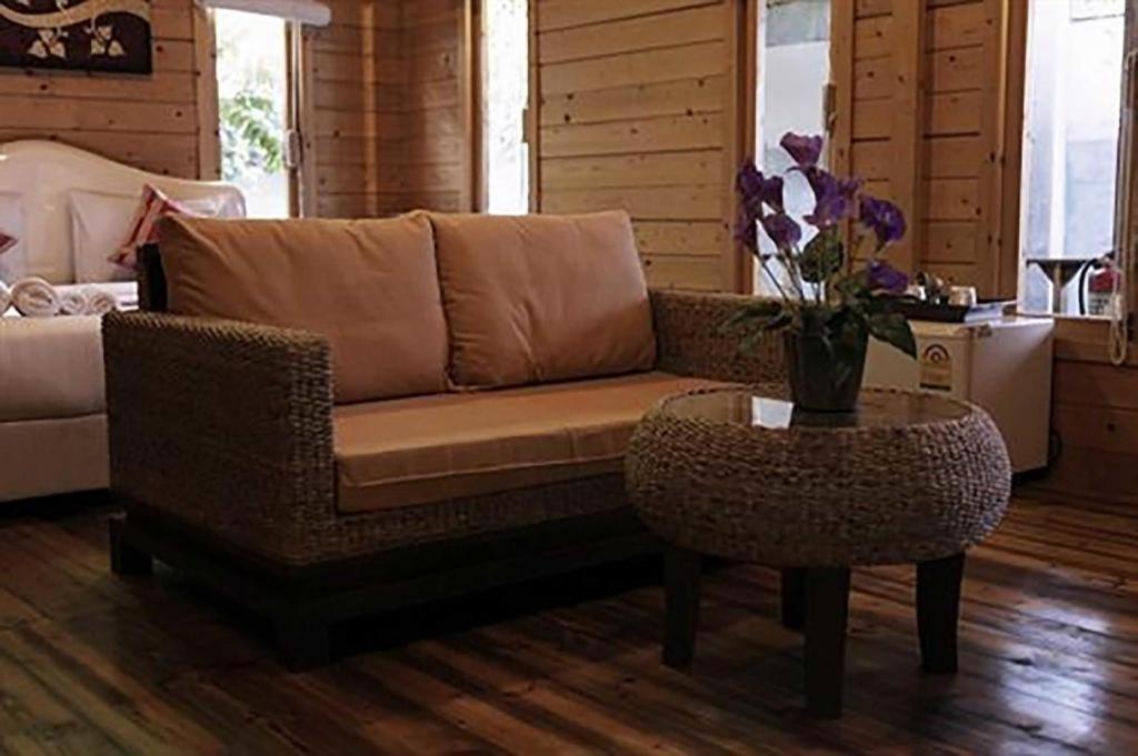 Loghome Boutique Чиангмай Екстериор снимка
